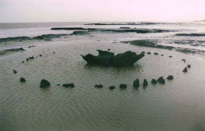 Seahenge, Holme-next-the-Sea beach. Photo by John Sayer at The Cereologist www.sayer.abel.co.uk