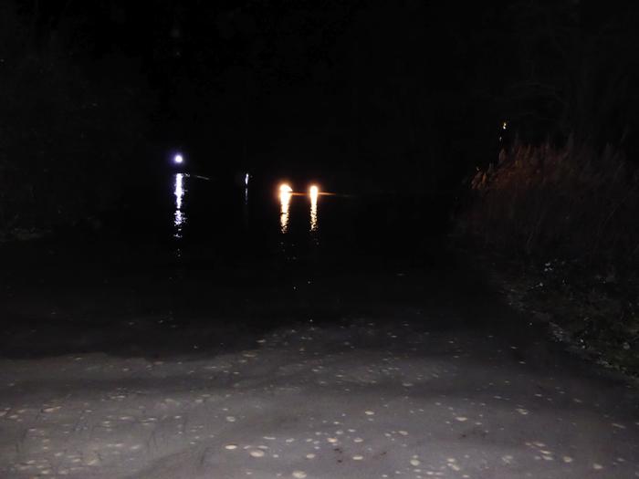 Vehicle abandoned in Beach Road