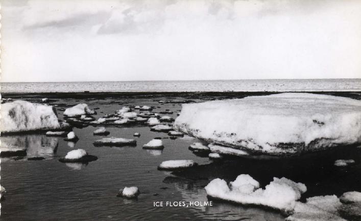 Beached ice floes at Holme 1963