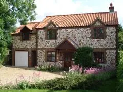 Broadwater Cottage - front view